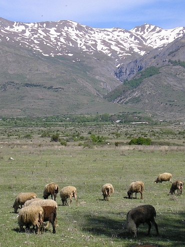 Mountain landscape near Ersekë