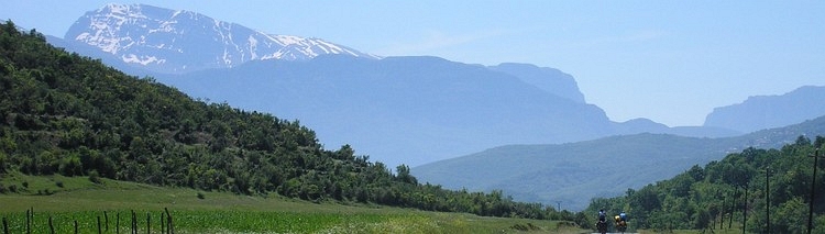 Berglandschap tussen Leskovik en de Griekse grens