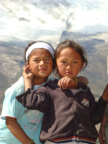 Children in a mountain commune in the Cordillera Blanca