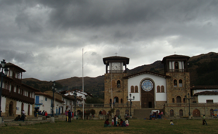The main square in Chacas