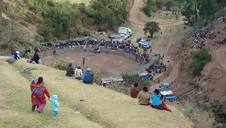 Stierengevechten in Chincheros