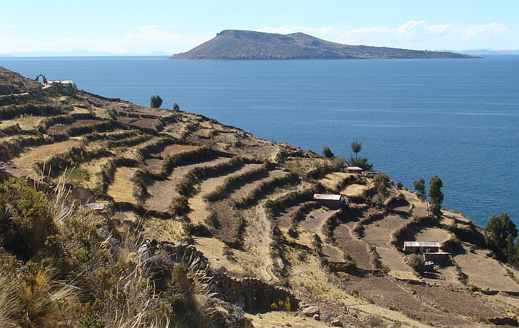 Het Isla Taquile, eiland in het Titicacameer