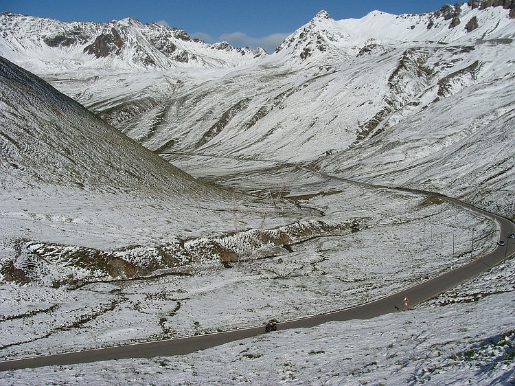 At the descent from the Stelvio to Bormio