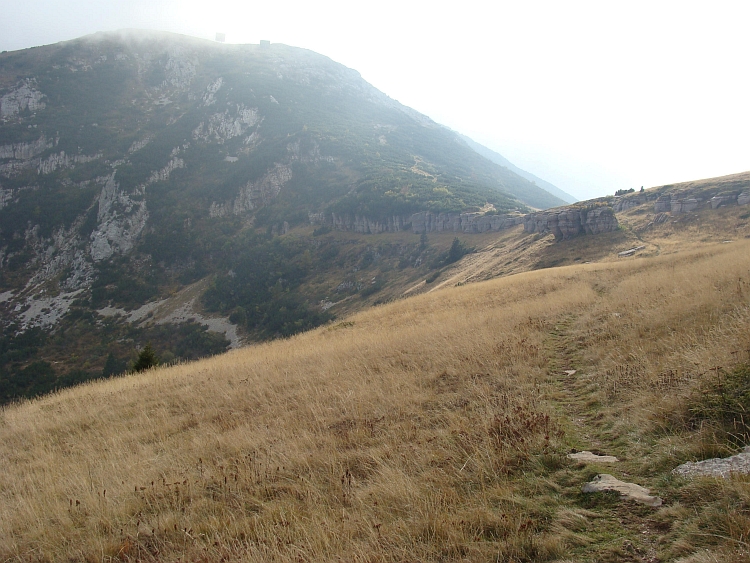 Voetpad (niet mogelijk om te fietsen) naar de Monte Baldo