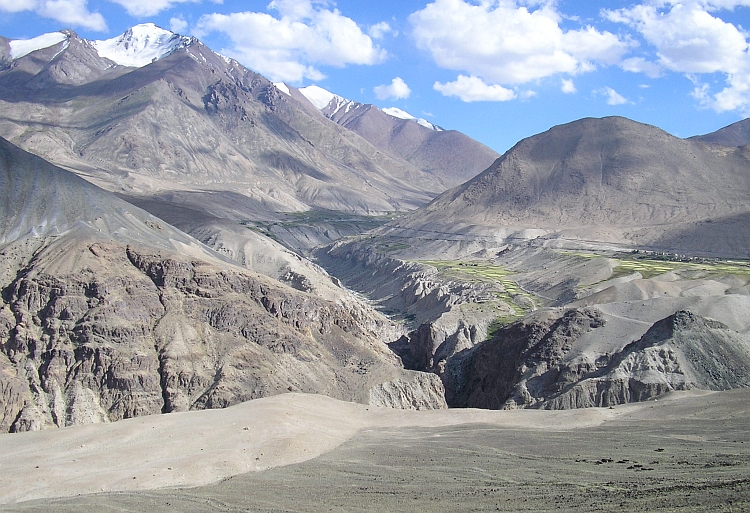 Landscape near Khardung