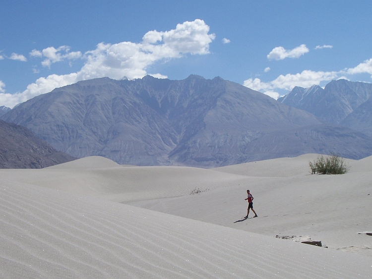 The sand dunes of Hundar