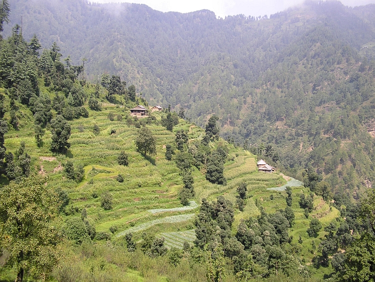 The mountains between the Beas and Kangra Valleys