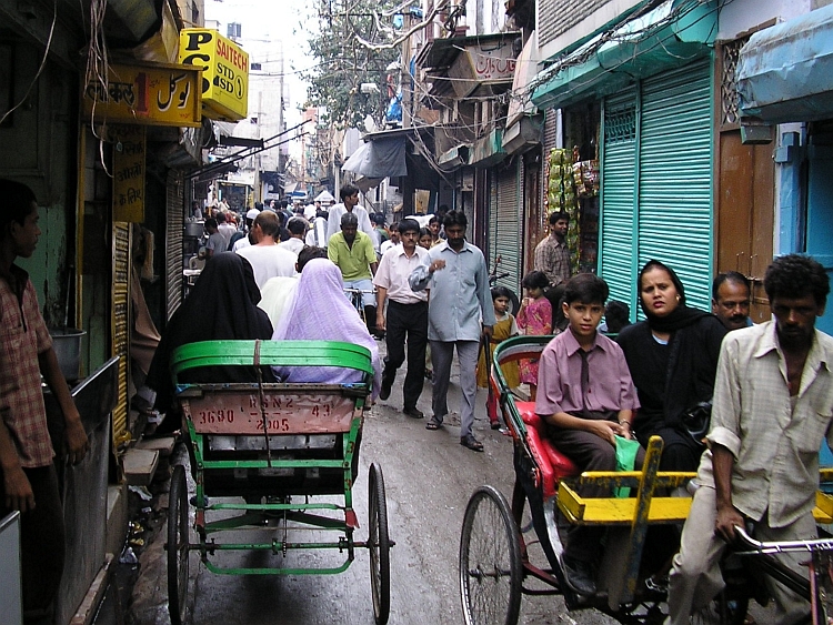 Street scene, Delhi