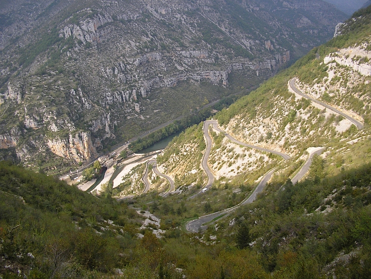 The long and winding road. De klim uit het dal van de Tarn naar de Causse Méjean