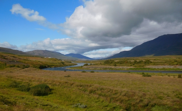 Landschap tussen Gođafoss en Akureyri