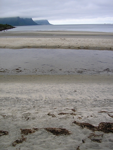 Coastal landscape near Ørnes