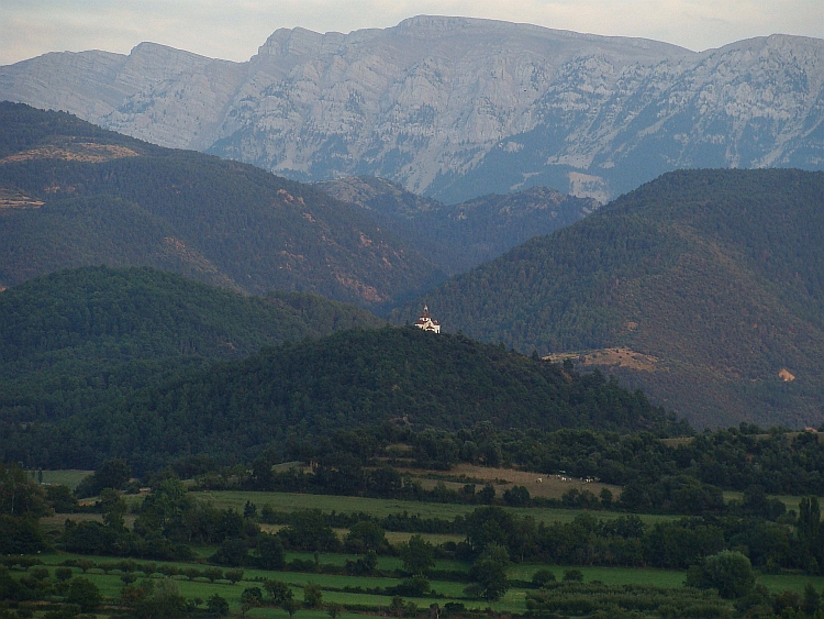 Uitzicht van Seo d'Urgell naar de Sierra del Cadi