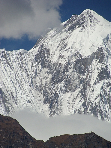 Thousands of meters of vertical ice on the Annapurna II (7.939 m)