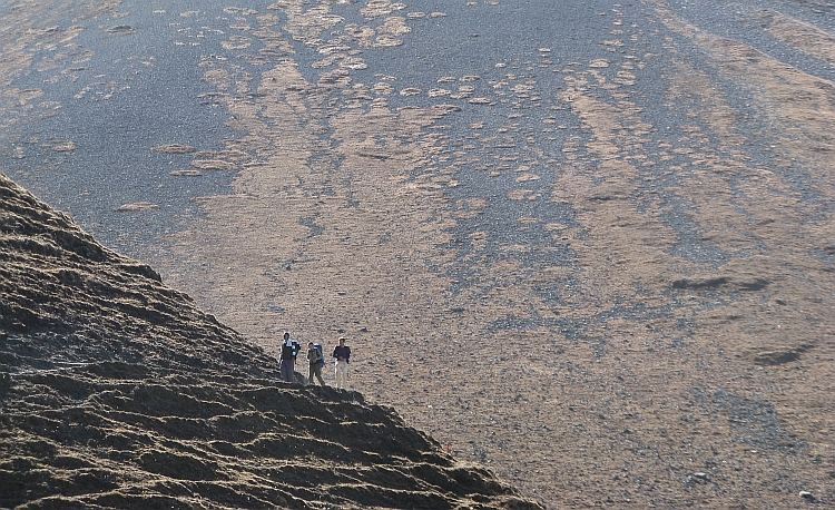 Shiv, Ruth en ik op de op de afdaling naar Muktinath