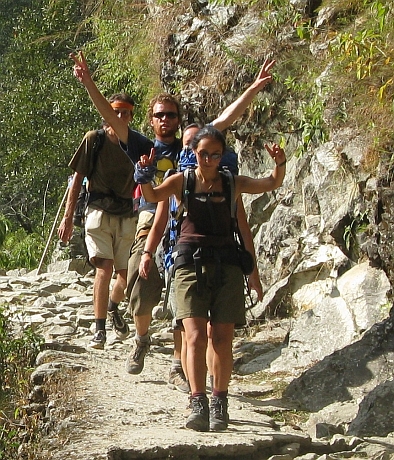 The Shithead Group is reaching the finish. From first to last: Ruth, Shannon, Gary and I. Picture by Willem Hoffmans