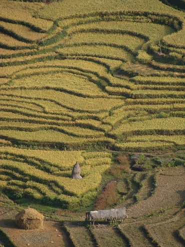 Landschap op de weg van Trisuli Bazaar naar Kathmandu