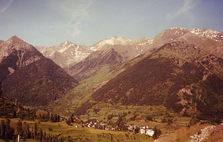 De zuidzijde van de Col du Pourtalet, Spaanse Pyreneeën